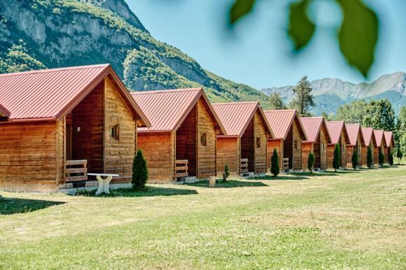 Ethno Katun Rosi Agrotourism Hotel Gusinje Ngoại thất bức ảnh