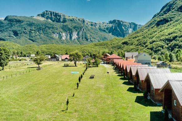 Ethno Katun Rosi Agrotourism Hotel Gusinje Ngoại thất bức ảnh