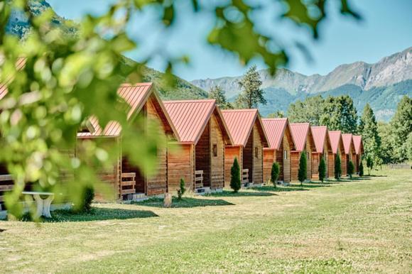 Ethno Katun Rosi Agrotourism Hotel Gusinje Ngoại thất bức ảnh