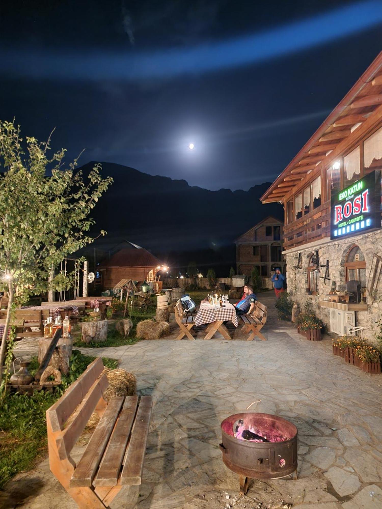 Ethno Katun Rosi Agrotourism Hotel Gusinje Ngoại thất bức ảnh